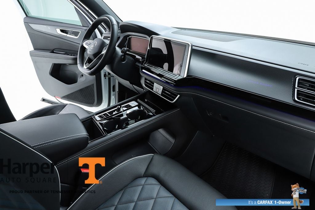 2025 Volkswagen Atlas Cross Sport 2.0T SEL Premium R-Line