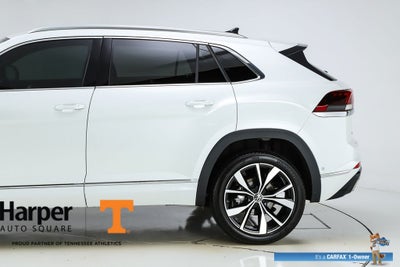 2025 Volkswagen Atlas Cross Sport 2.0T SEL Premium R-Line