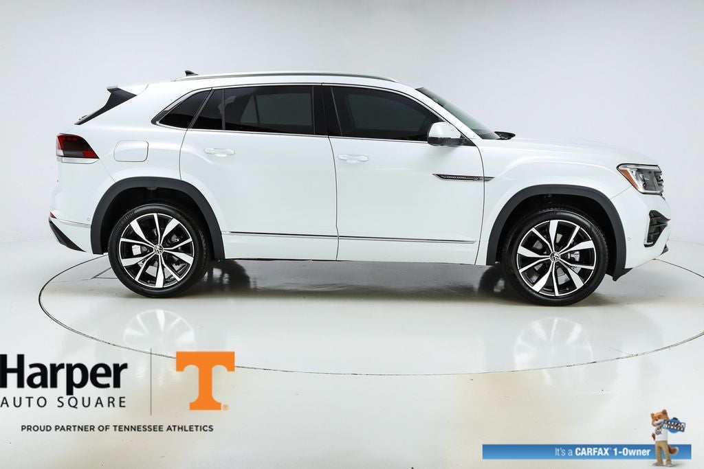 2025 Volkswagen Atlas Cross Sport 2.0T SEL Premium R-Line