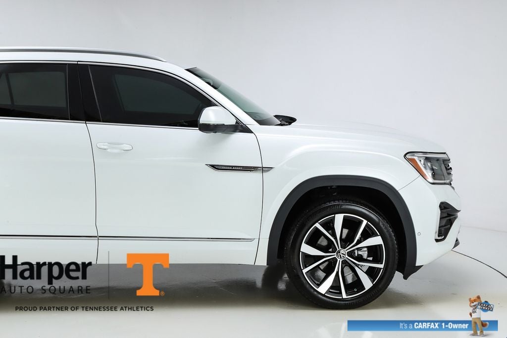 2025 Volkswagen Atlas Cross Sport 2.0T SEL Premium R-Line