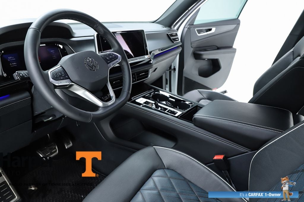 2025 Volkswagen Atlas Cross Sport 2.0T SEL Premium R-Line