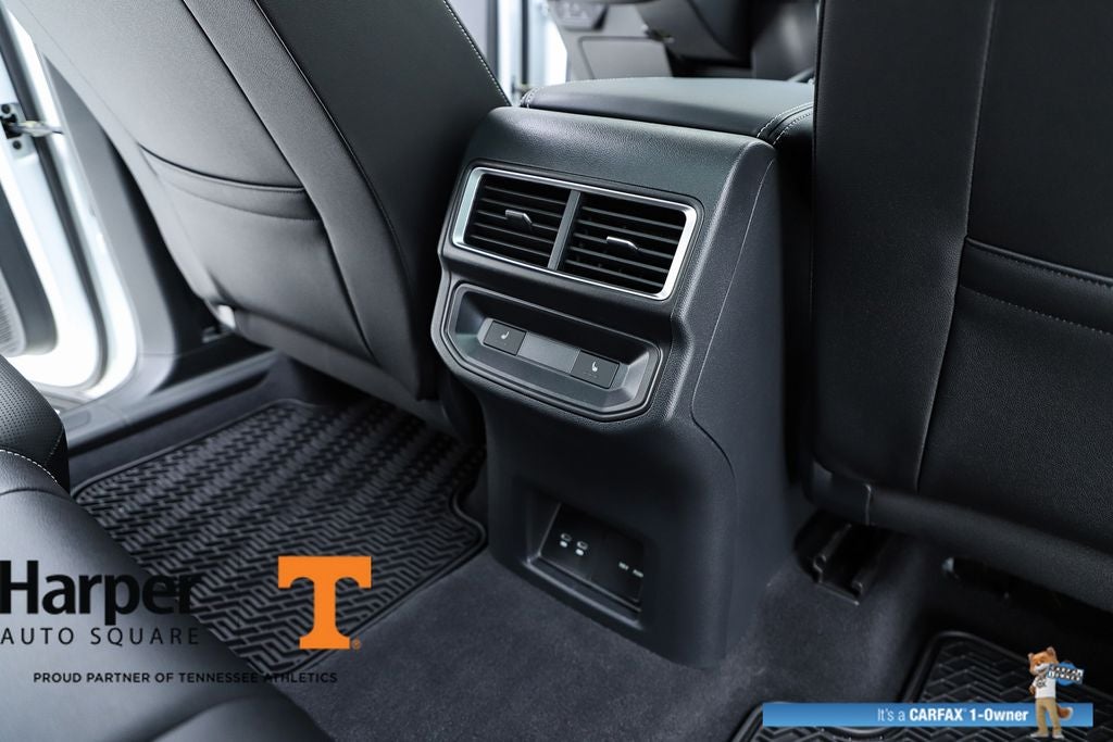 2025 Volkswagen Atlas Cross Sport 2.0T SEL Premium R-Line