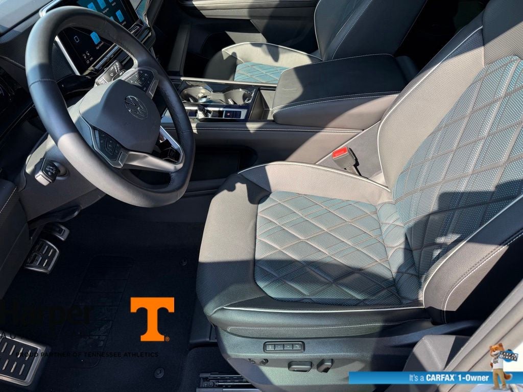 2025 Volkswagen Atlas Cross Sport 2.0T SEL Premium R-Line