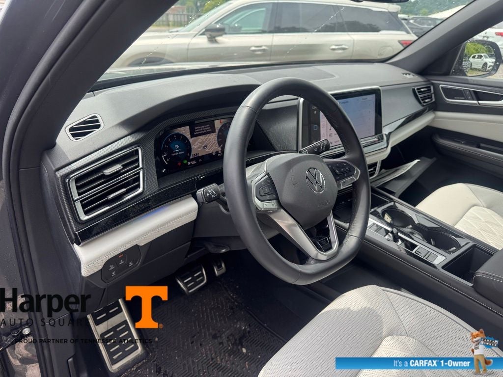 2025 Volkswagen Atlas Cross Sport 2.0T SEL Premium R-Line