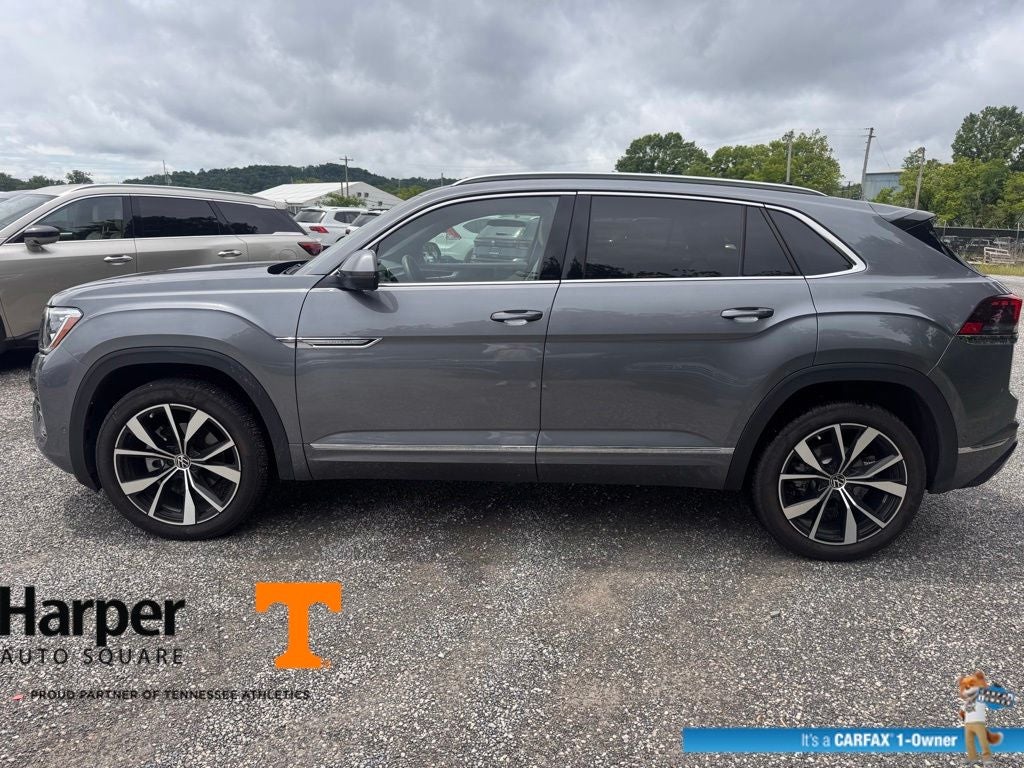 2025 Volkswagen Atlas Cross Sport 2.0T SEL Premium R-Line