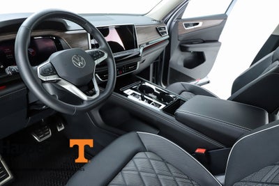 2026 Volkswagen Atlas SEL Premium R-Line