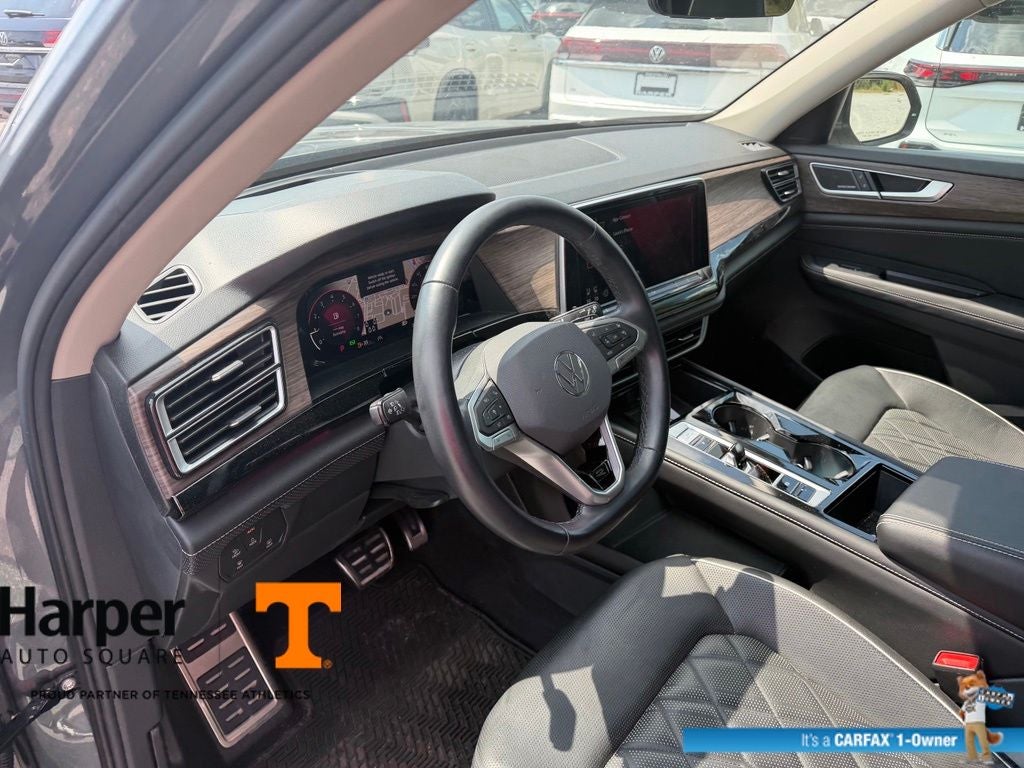 2024 Volkswagen Atlas 2.0T SEL Premium R-Line