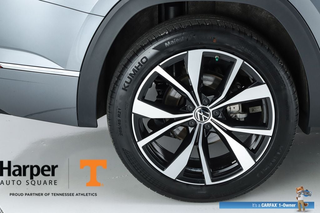 2024 Volkswagen Atlas 2.0T SEL Premium R-Line