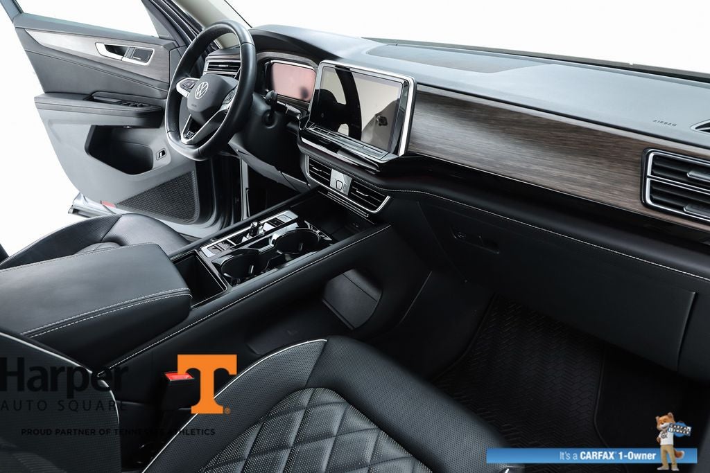 2024 Volkswagen Atlas 2.0T SEL Premium R-Line