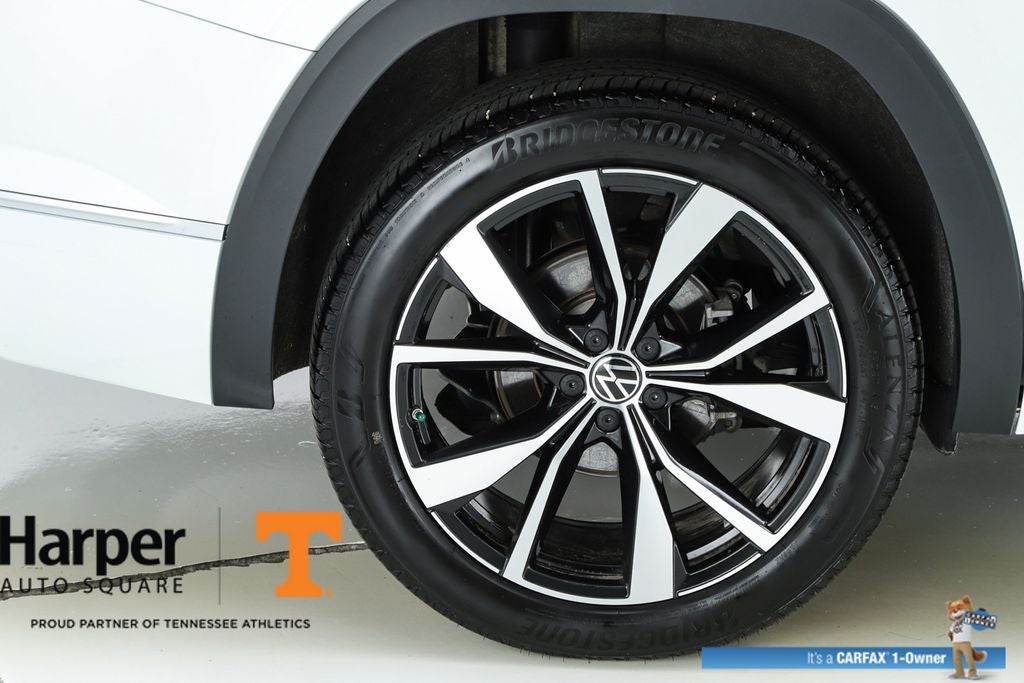 2025 Volkswagen Atlas 2.0T SEL Premium R-Line