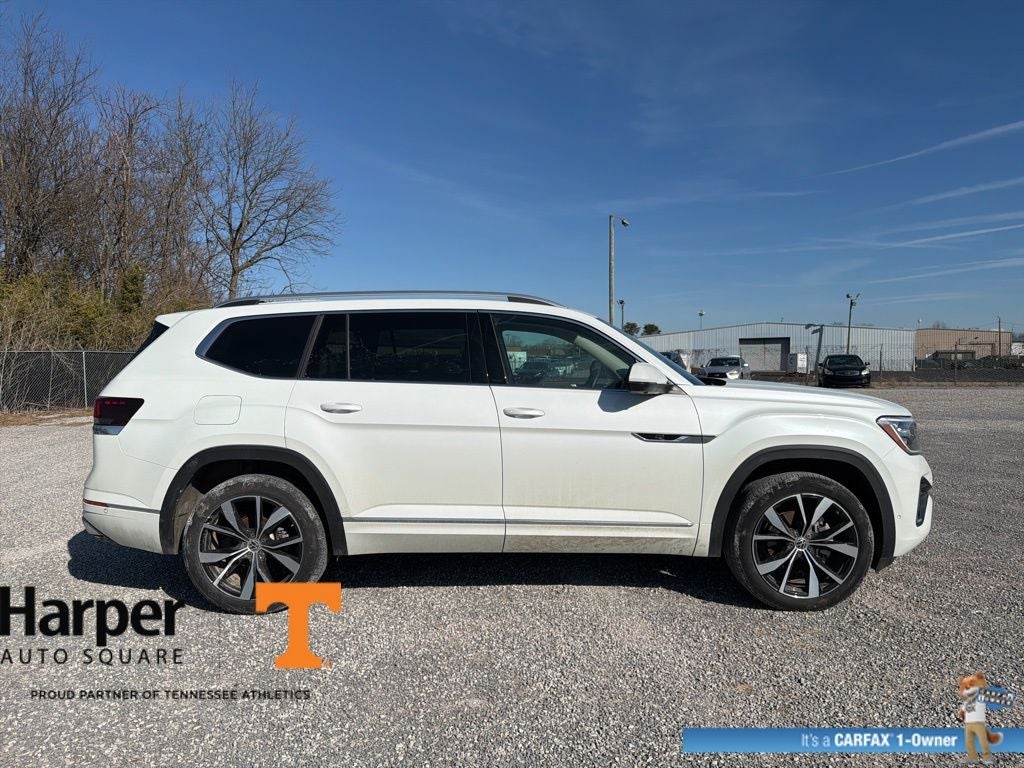2025 Volkswagen Atlas 2.0T SEL Premium R-Line