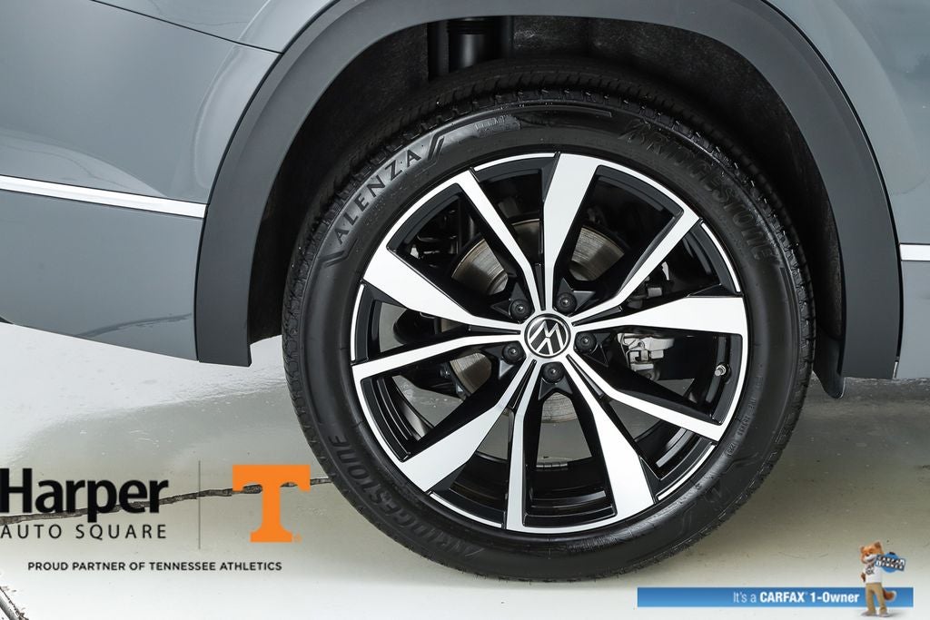 2025 Volkswagen Atlas 2.0T SEL Premium R-Line