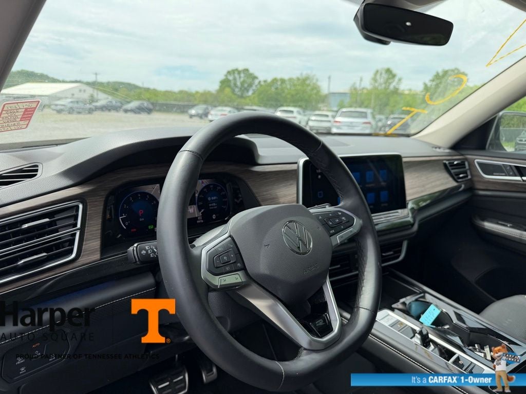 2025 Volkswagen Atlas 2.0T SEL Premium R-Line