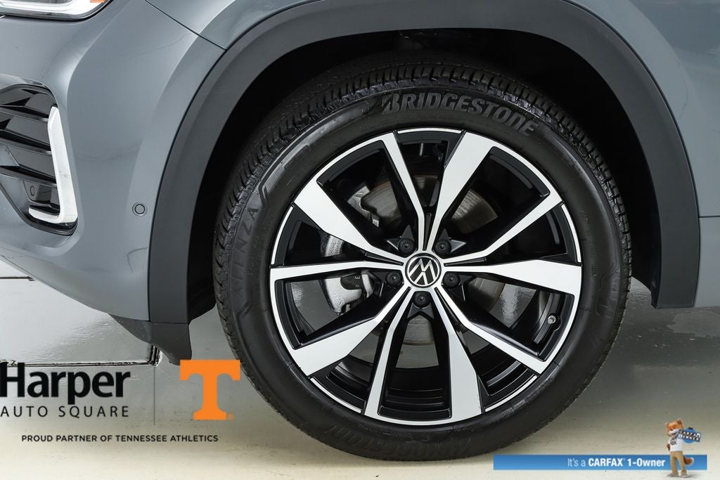 2025 Volkswagen Atlas 2.0T SEL Premium R-Line