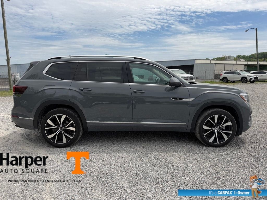 2025 Volkswagen Atlas 2.0T SEL Premium R-Line