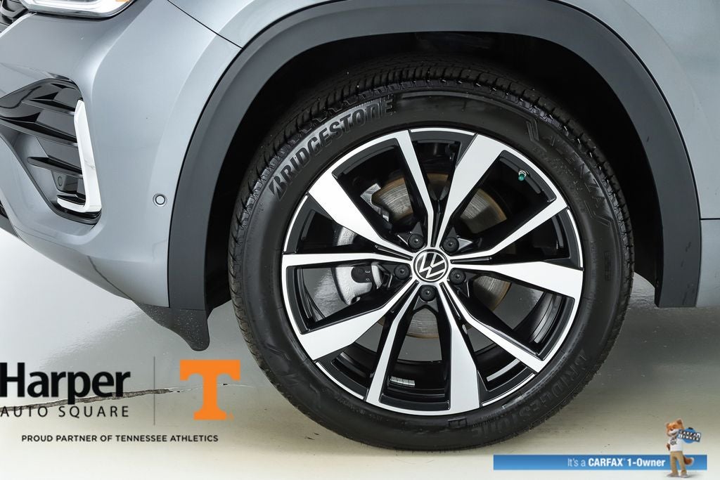 2025 Volkswagen Atlas 2.0T SEL Premium R-Line