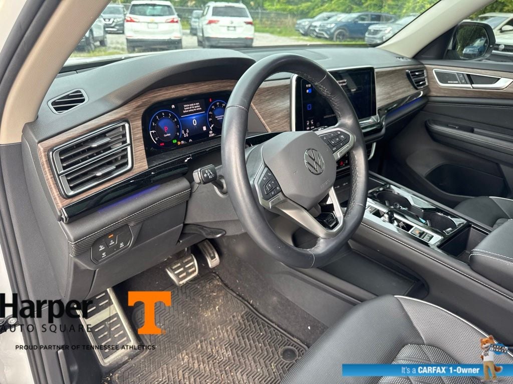 2024 Volkswagen Atlas 2.0T SEL Premium R-Line
