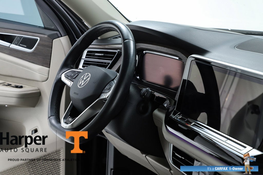 2024 Volkswagen Atlas 2.0T SEL Premium R-Line