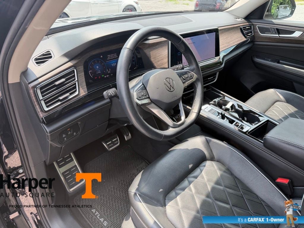 2024 Volkswagen Atlas 2.0T SEL Premium R-Line