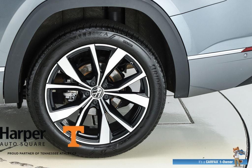 2024 Volkswagen Atlas 2.0T SEL Premium R-Line