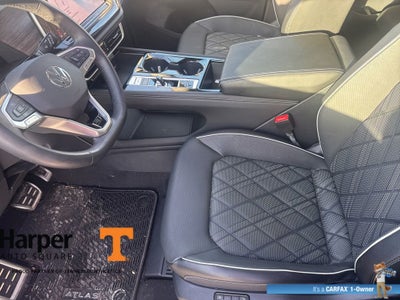 2025 Volkswagen Atlas 2.0T SEL Premium R-Line