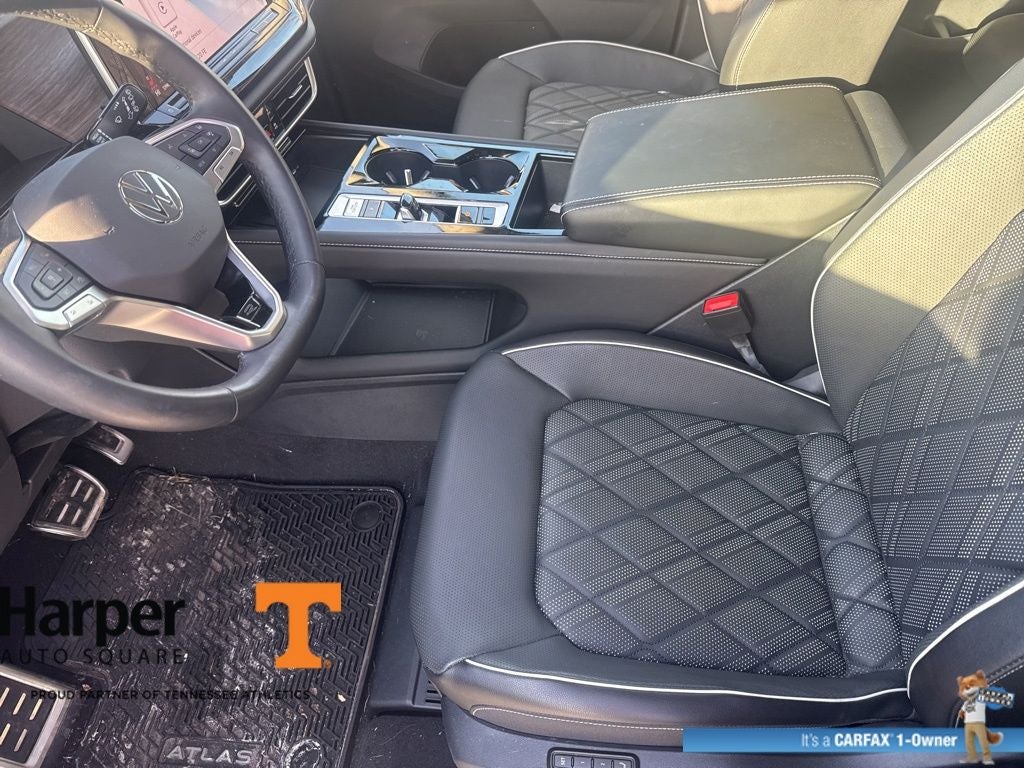 2025 Volkswagen Atlas 2.0T SEL Premium R-Line