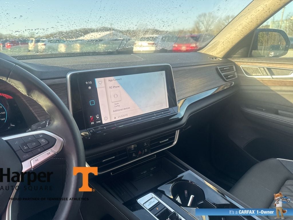 2025 Volkswagen Atlas 2.0T SEL Premium R-Line