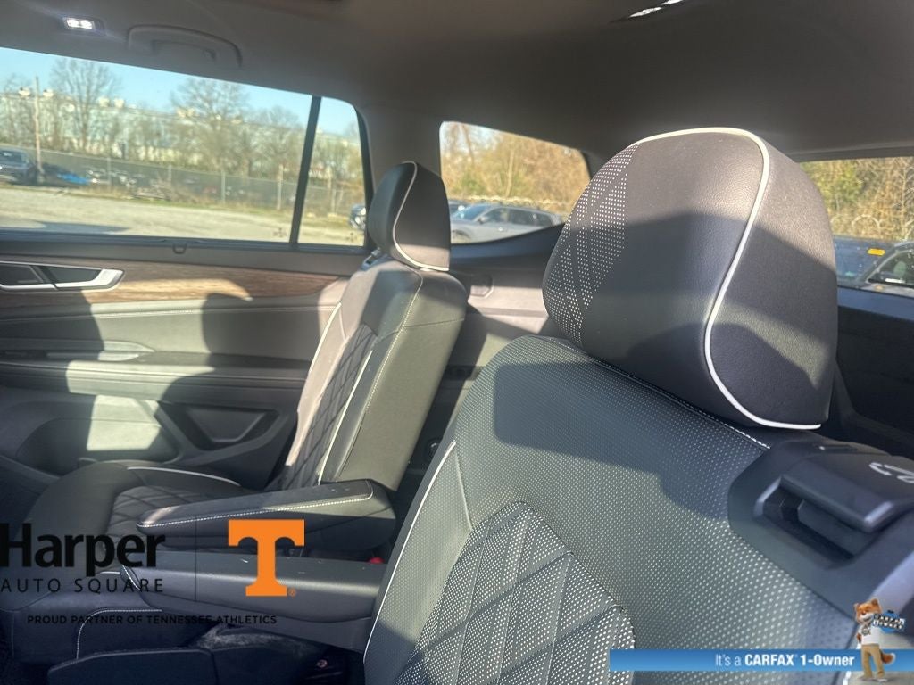 2025 Volkswagen Atlas 2.0T SEL Premium R-Line