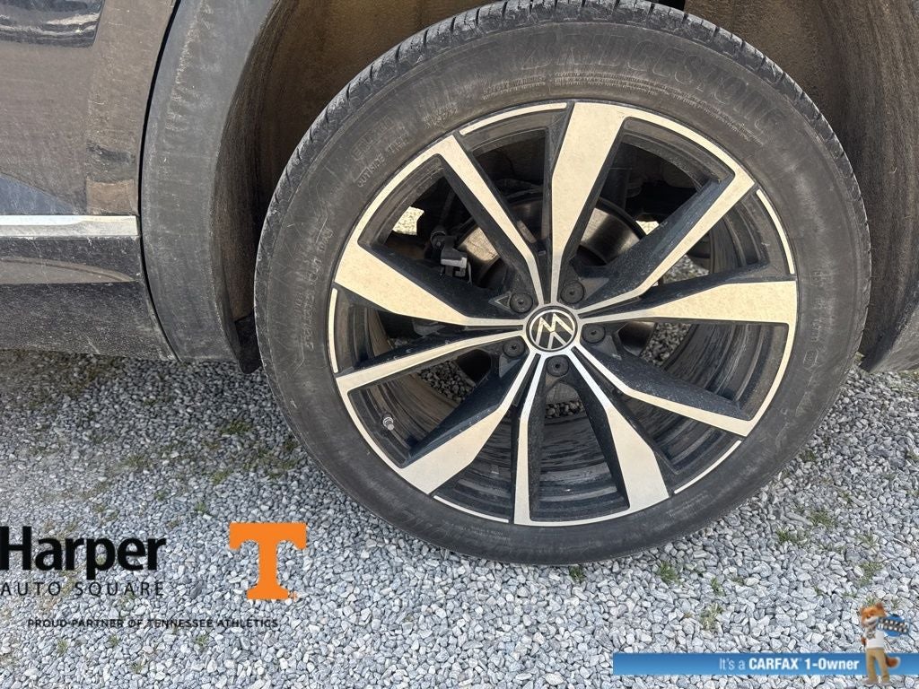 2025 Volkswagen Atlas 2.0T SEL Premium R-Line