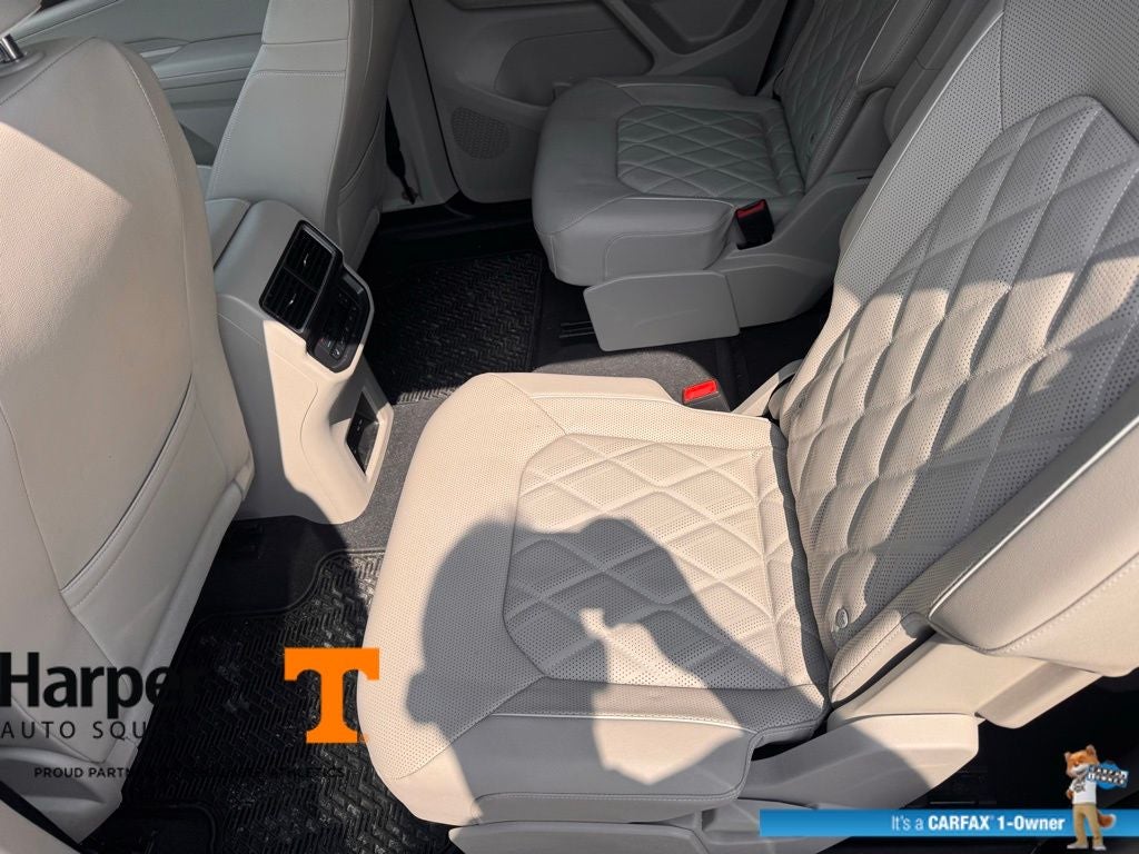 2025 Volkswagen Atlas 2.0T SEL Premium R-Line