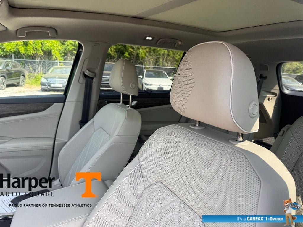 2025 Volkswagen Atlas 2.0T SEL Premium R-Line