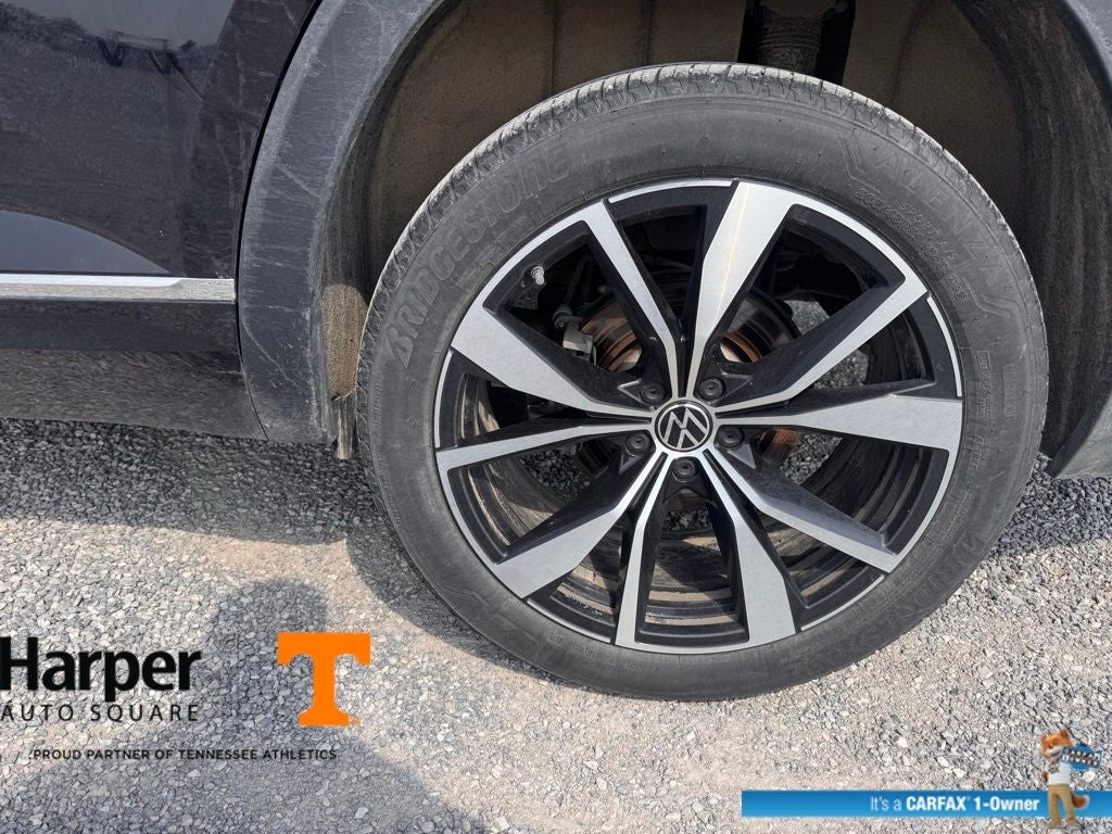 2025 Volkswagen Atlas 2.0T SEL Premium R-Line