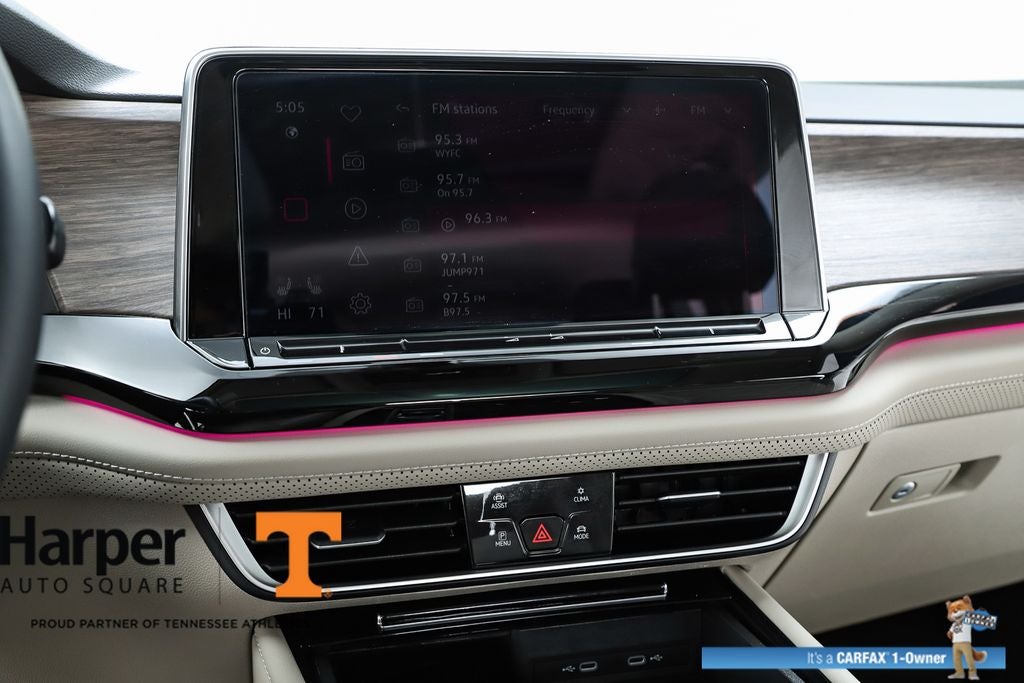 2025 Volkswagen Atlas 2.0T SEL Premium R-Line