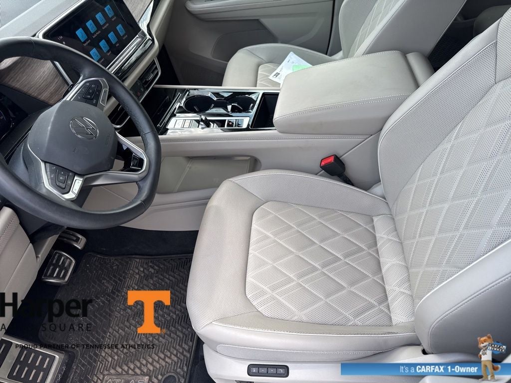 2025 Volkswagen Atlas 2.0T SEL Premium R-Line