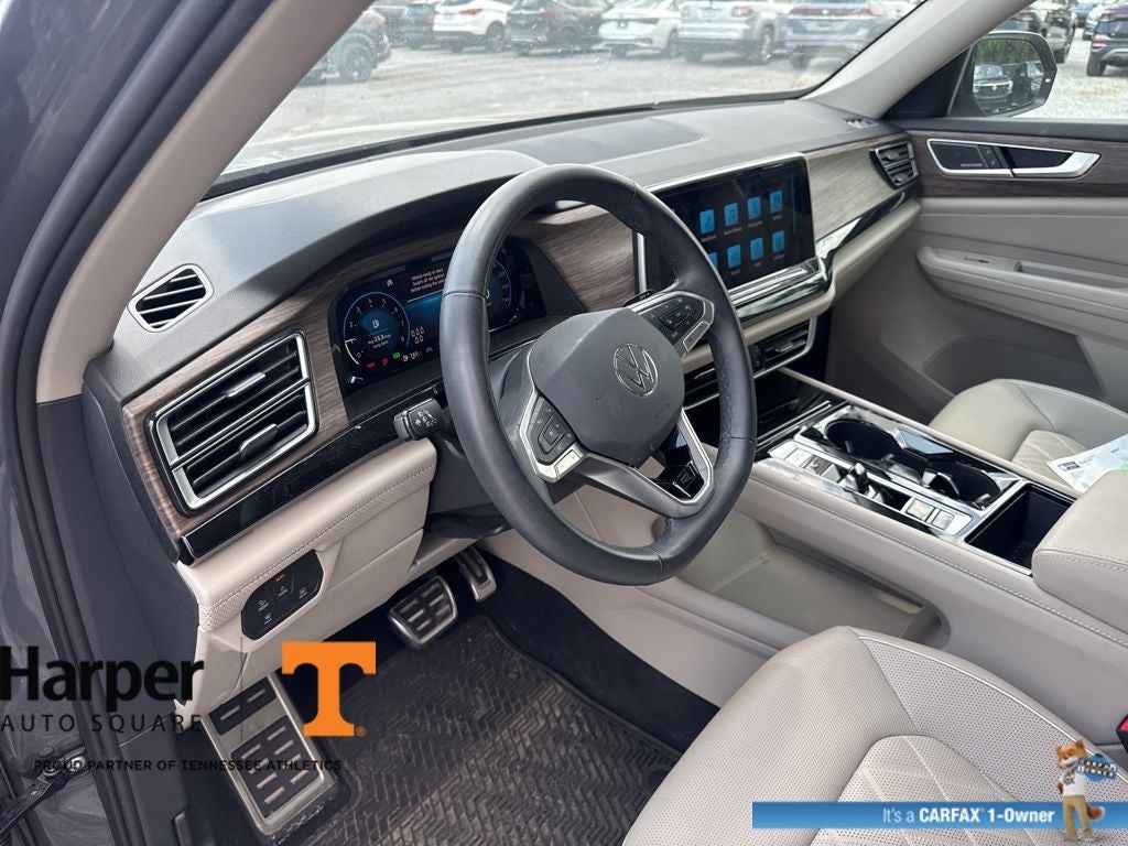 2025 Volkswagen Atlas 2.0T SEL Premium R-Line