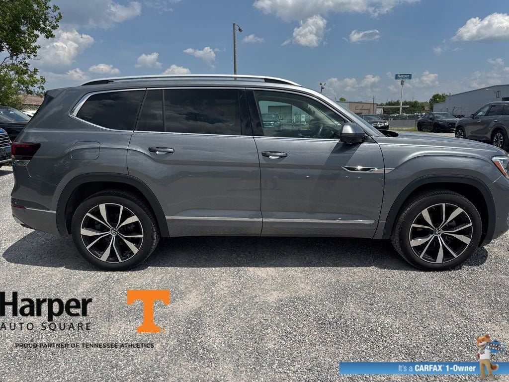 2025 Volkswagen Atlas 2.0T SEL Premium R-Line