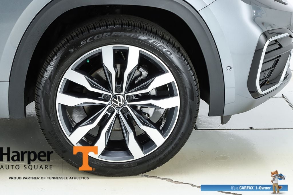 2023 Volkswagen Atlas 3.6L V6 SEL Premium R-Line