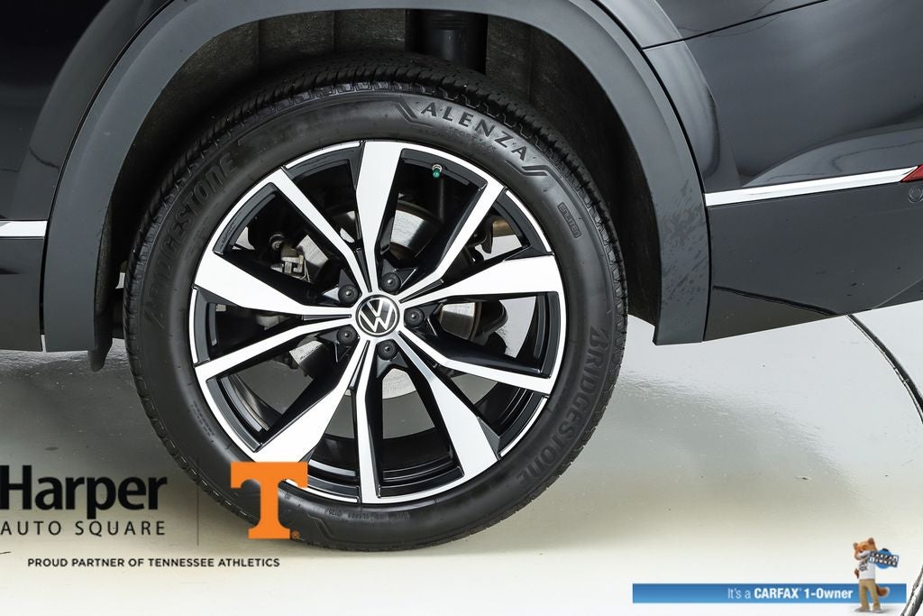 2025 Volkswagen Atlas 2.0T SEL Premium R-Line