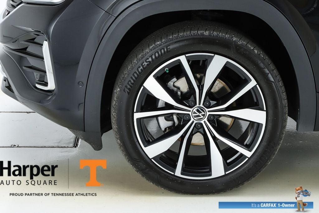 2024 Volkswagen Atlas 2.0T SEL Premium R-Line