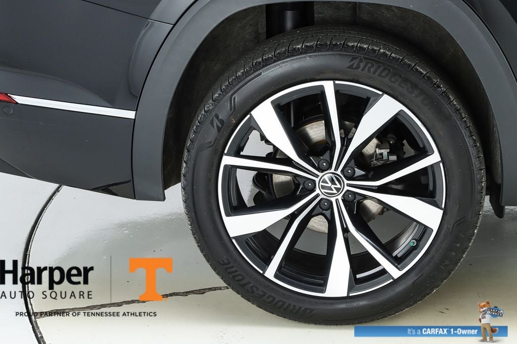 2024 Volkswagen Atlas 2.0T SEL Premium R-Line