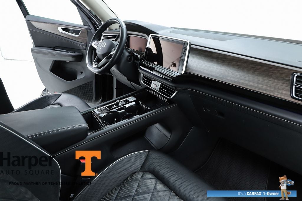 2024 Volkswagen Atlas 2.0T SEL Premium R-Line