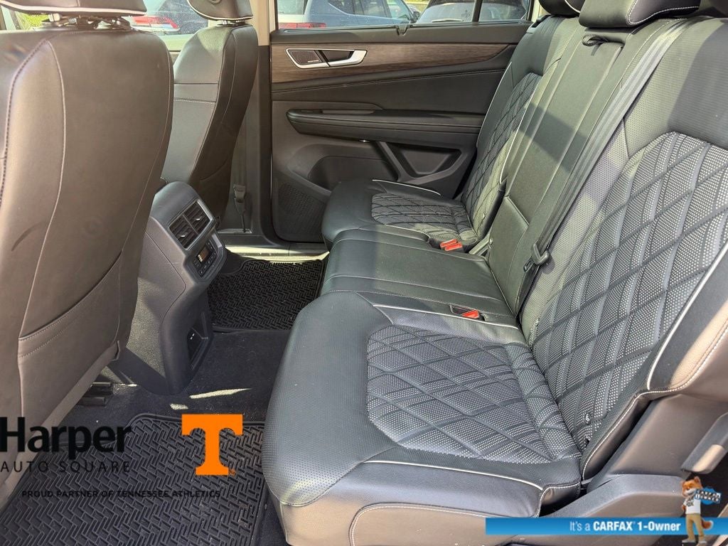 2024 Volkswagen Atlas 2.0T SEL Premium R-Line