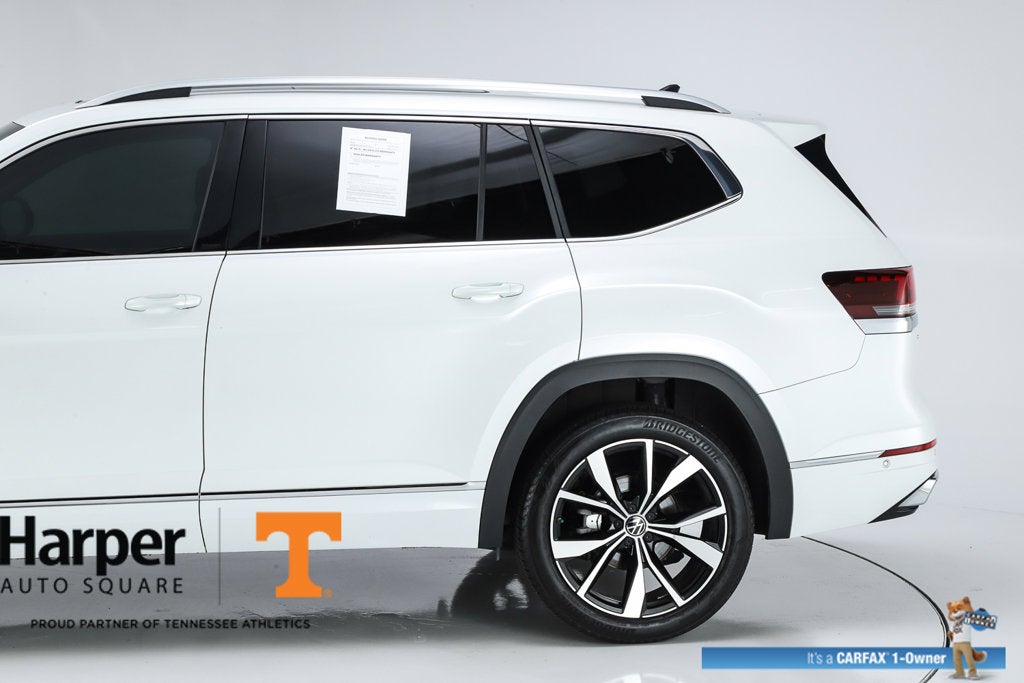 2024 Volkswagen Atlas 2.0T SEL Premium R-Line