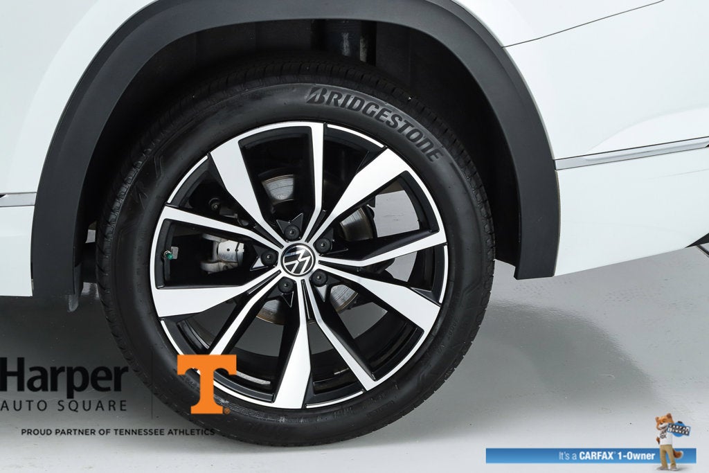 2024 Volkswagen Atlas 2.0T SEL Premium R-Line