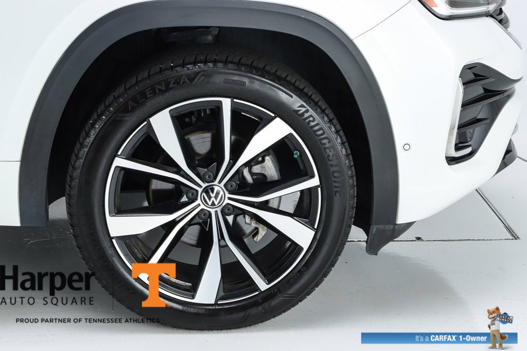 2024 Volkswagen Atlas 2.0T SEL Premium R-Line