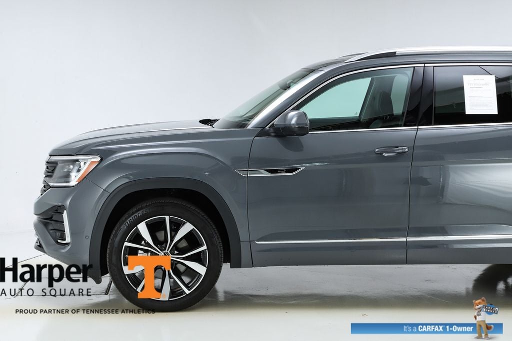 2025 Volkswagen Atlas 2.0T SEL Premium R-Line