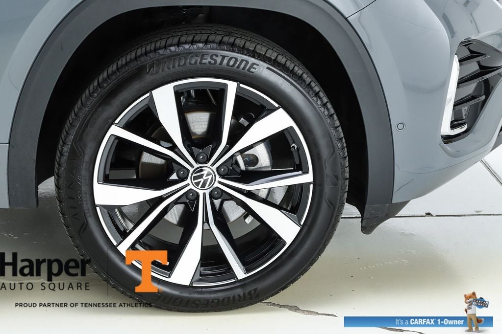 2025 Volkswagen Atlas 2.0T SEL Premium R-Line