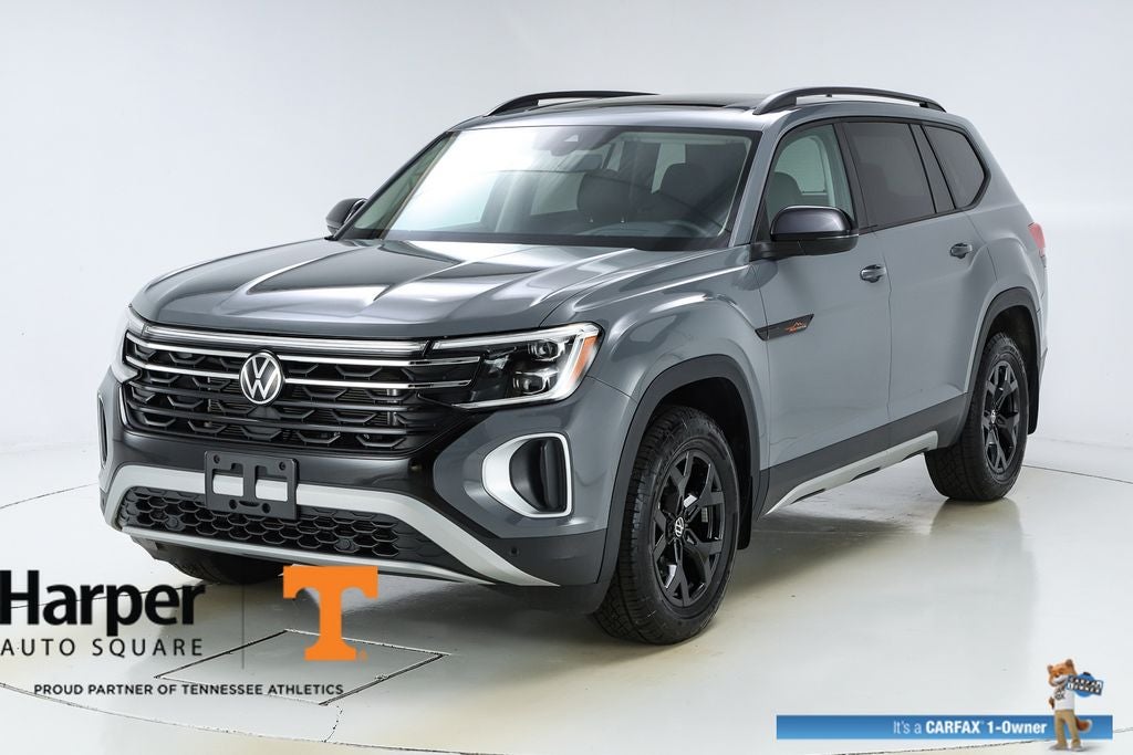 2024 Volkswagen Atlas 2.0T Peak Edition SEL