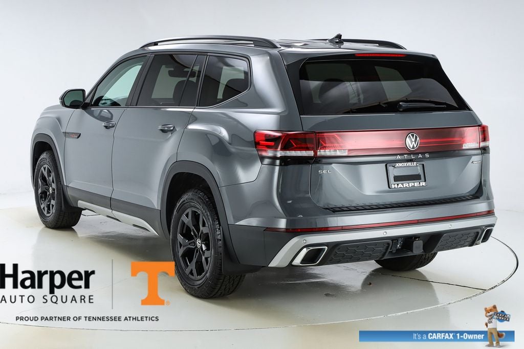 2024 Volkswagen Atlas 2.0T Peak Edition SEL