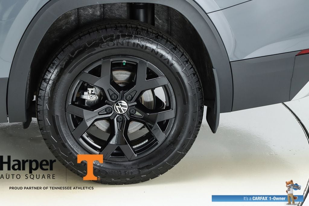 2024 Volkswagen Atlas 2.0T Peak Edition SEL